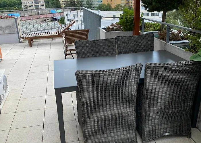 Rooftop With Pergola And Parking Daire *